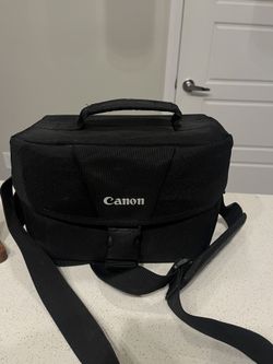 Canon Rebel T7