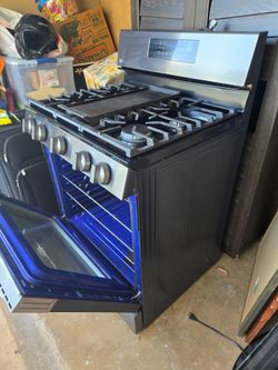 Samsung gas stove (5 Burner)