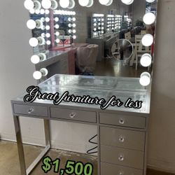 Impressions Vanity With Bluetooth Mirror Brand New