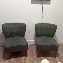 Accent Chairs : Green 