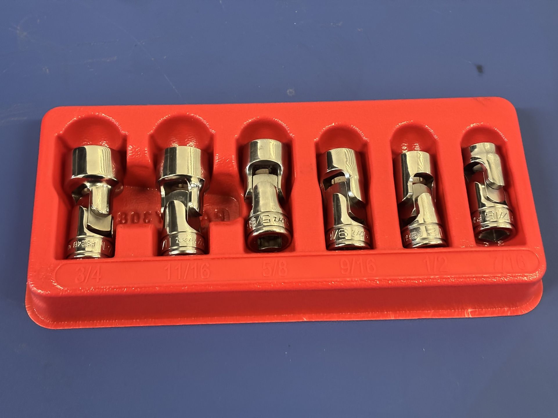 Snap-on Tools 6 pc 3/8" Drive 6-Point SAE Flank DriveĀ® Shallow Universal Socket Set (7/16-3/4")