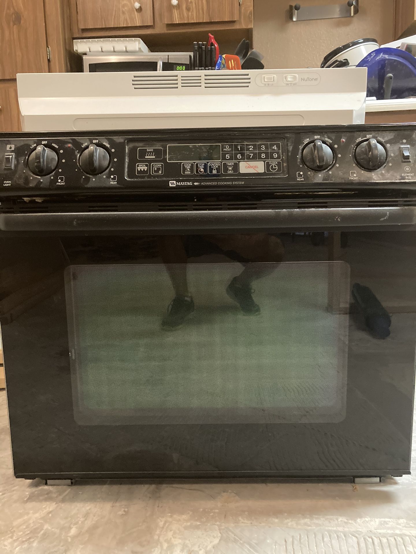 BLACK 30” INCH MAYTAG BUILT IN ELECTRIC RANGE OVEN & RANGE VENT HOOD