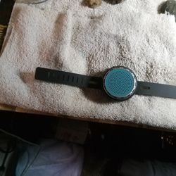 Vivitar Wrist Speaker. Bluetooth.
