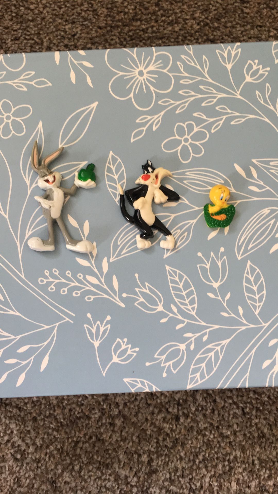 Three Cartoon Refrigerator Magnets Bugs Bunny, Sylvester The Cat And Tweety Bird
