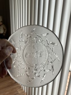 4-coca-cola Glass Bowls, 6-across 3-inch Deep.