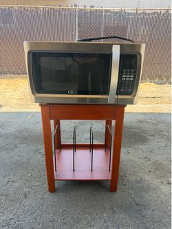 Oster Microwave