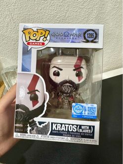 God of War: Kratos (exclusive edition with blades) funko pop brand new!
