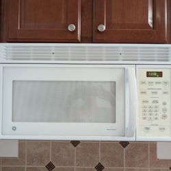 Undermount Microwave 