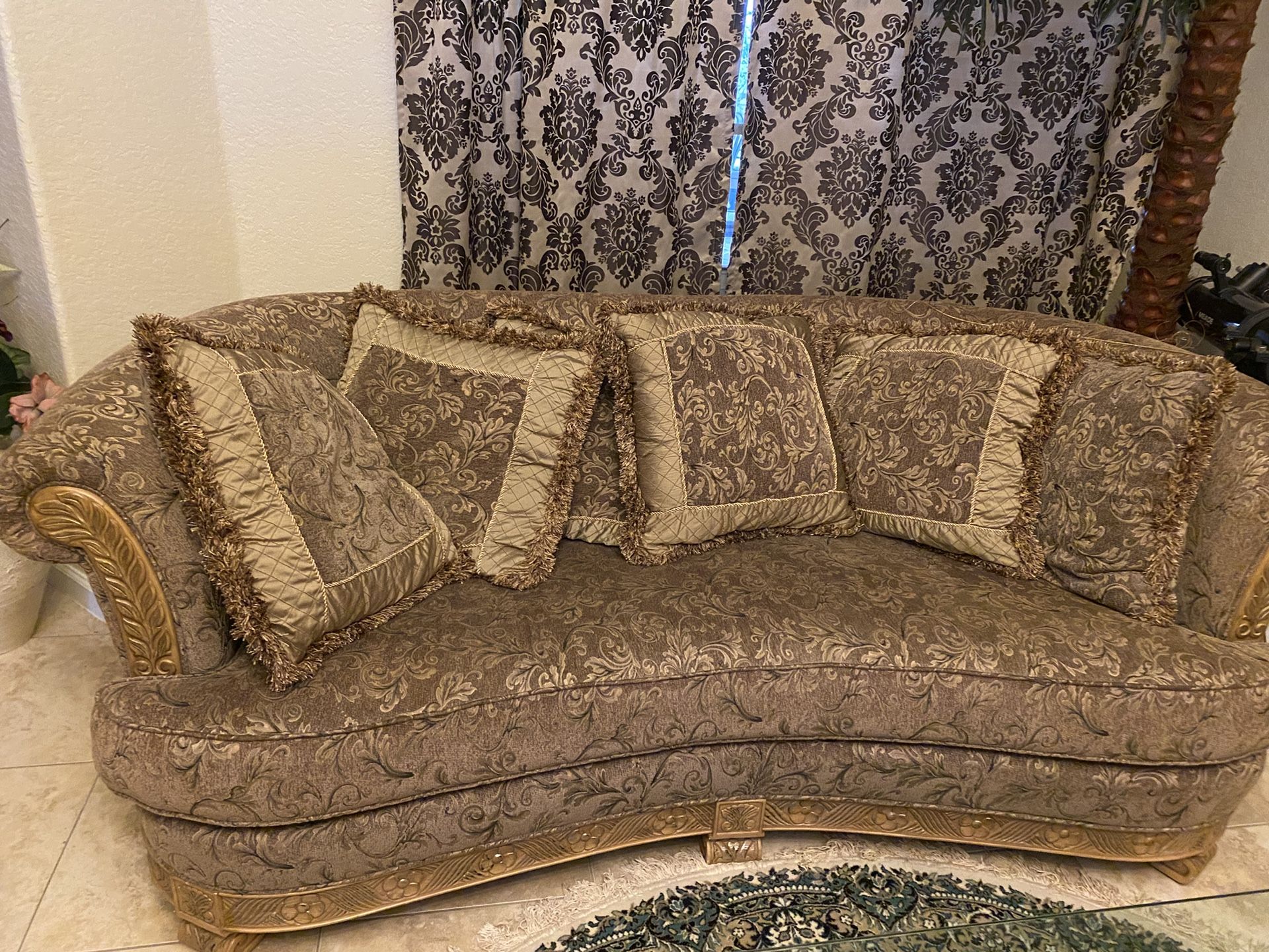 SOFA AND CHAIR COMPLE SET