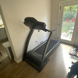 Treadmill 