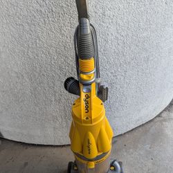 Dyson Vacuum - manual & all attachments - OBO! All reasonable offers