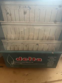 Vintage Delta paint brush holder