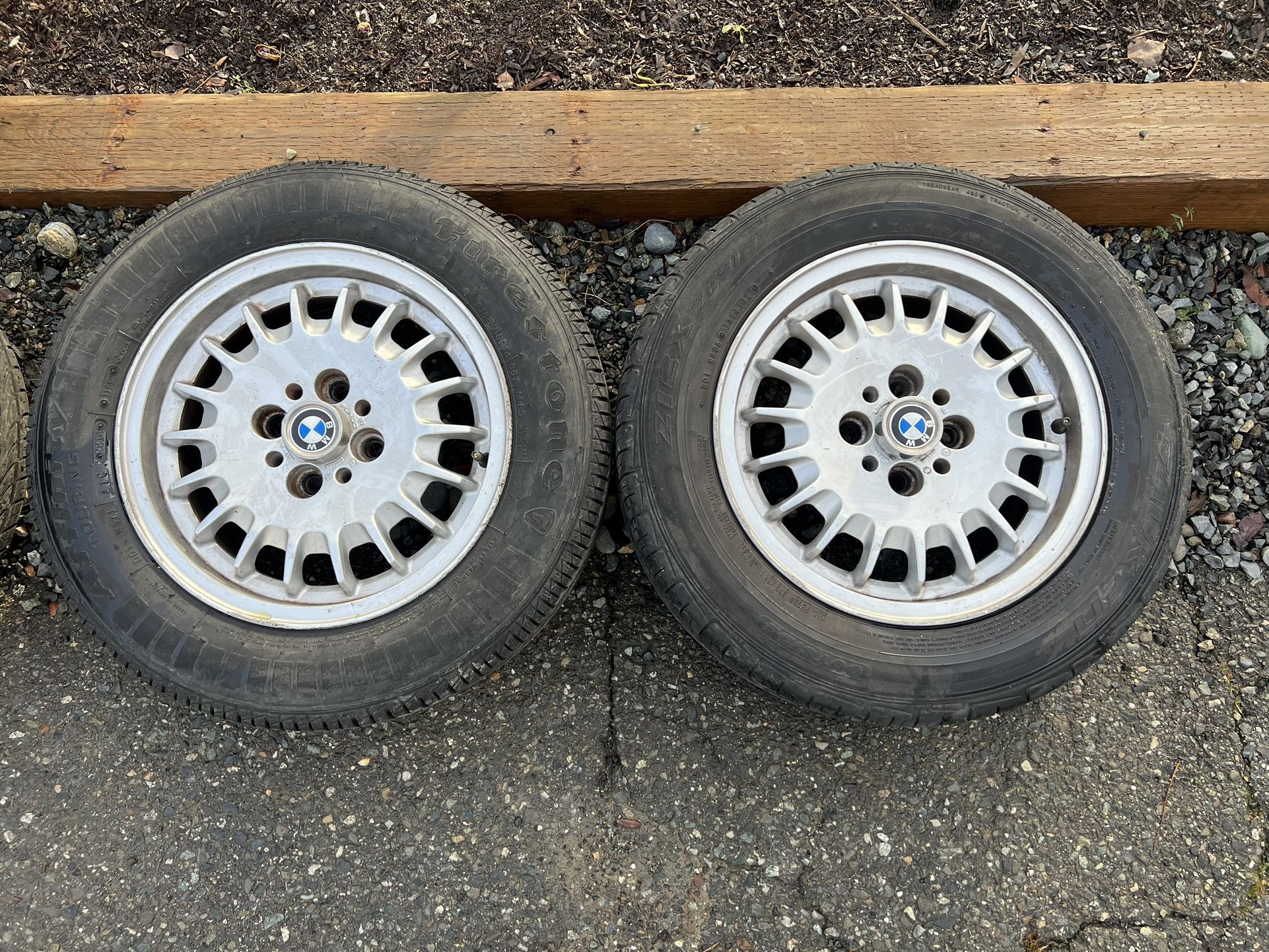 BMW E30 Bottle Caps 4x100 Size 14