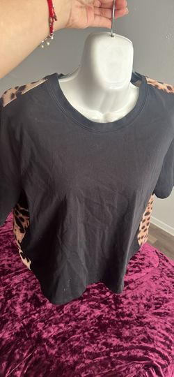 Express shirt size large