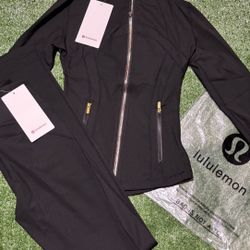 Black Lululemon 