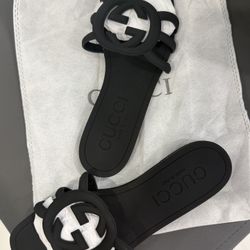 Women Black Gucci Rubber Sandals Size 38