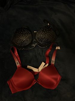 Victoria’s Secret Bras 32b / 34b