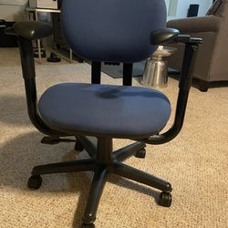 Steelcase Criterion Office Chair