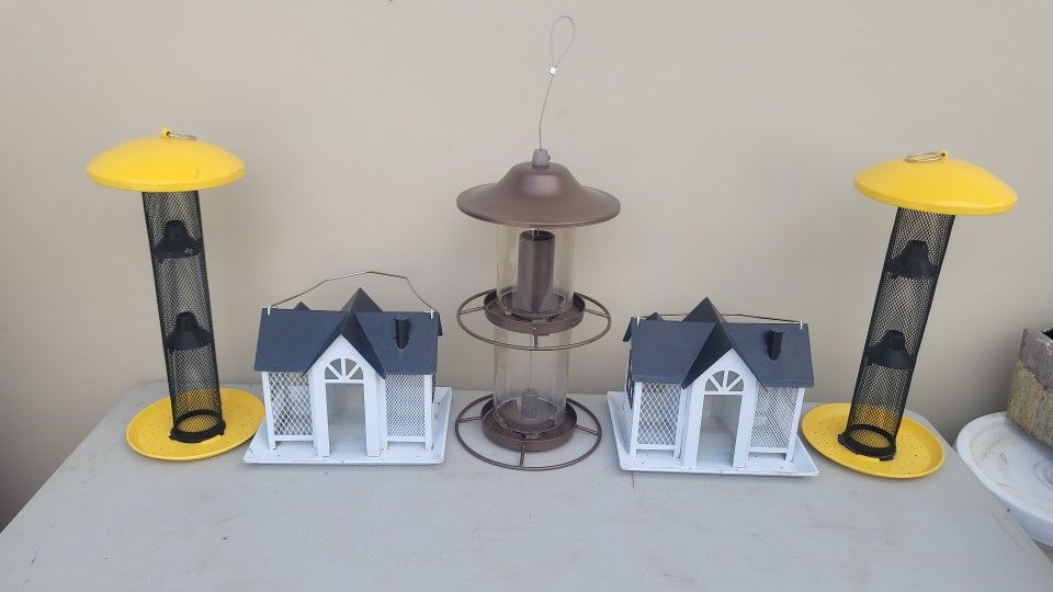 Bird Feeders