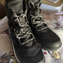 SOREL Kids Boots. New
