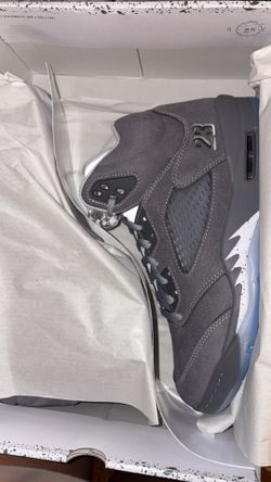 wolf grey retro 5