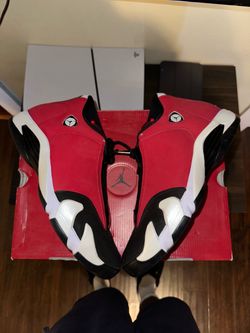 Air Jordan 14 Retro Red Toro