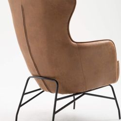 Leather Armchairs For Sale In NoMa DC