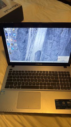 Laptop 💻 touch with diesel programs , Cummis , Detroit , caterpilla , diesel explore , eTechnician  , trasmicion  service ran.  Eaton fuller And Alli