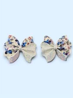 Faux bows