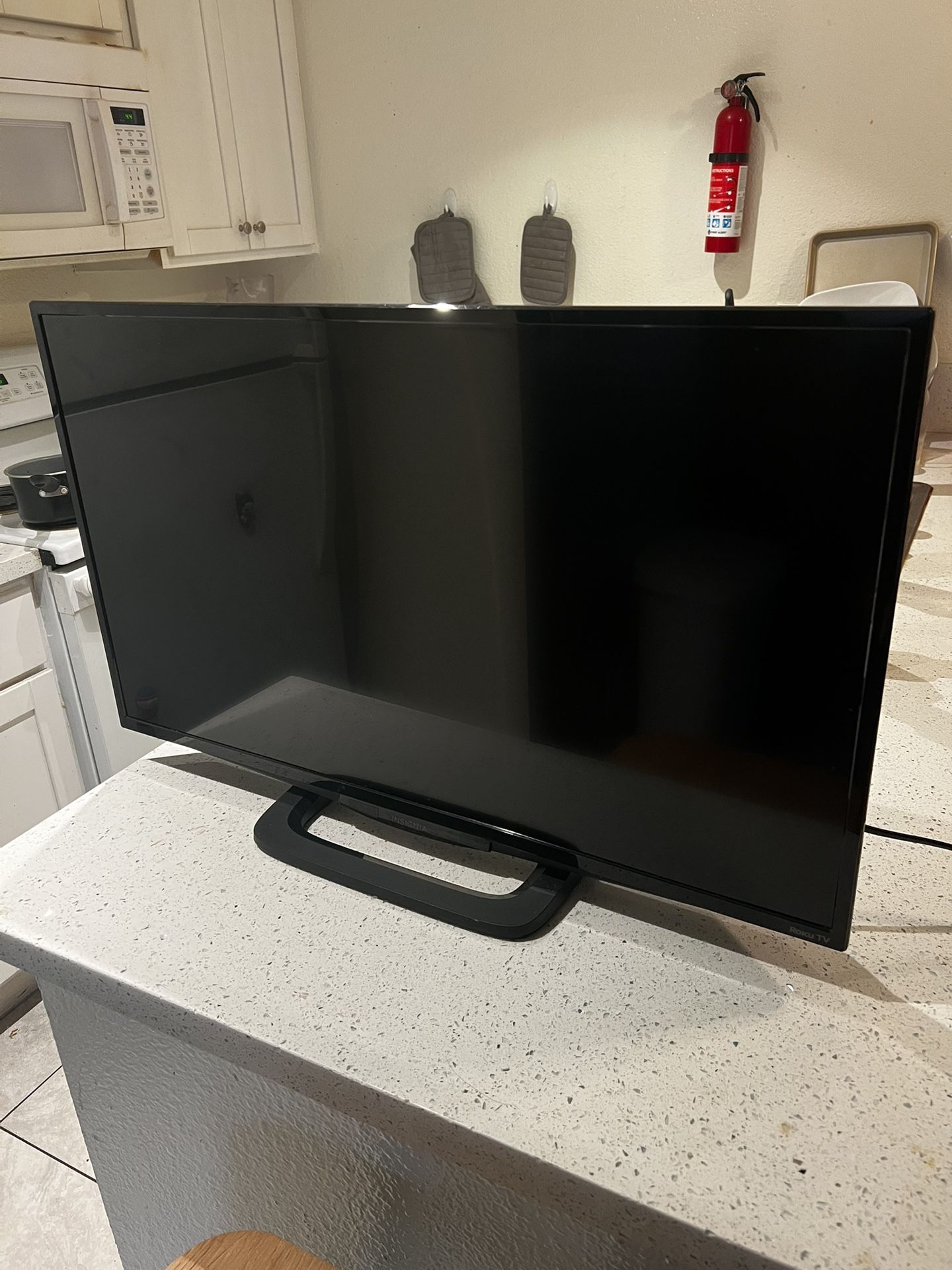 Insignia Roku Tv 35 Inch