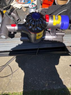 Dyson v8 cordless