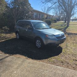 **2009 Subaru Forester - Non-Running, Almost New Tires, Minor Wear - $200