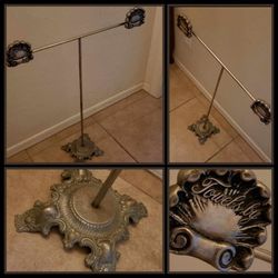 VINTAGE SILVER CHROME STEEL METAL TOWELS BY CALLAWAY TOWEL RACK STAND QUILT HOLDER ANTIQUE DISPLAY COLLECTABLE DECOR