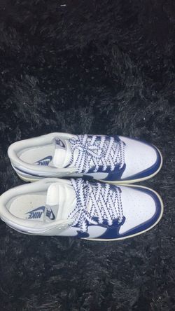 Nike dunk low  size 10.5 men’s