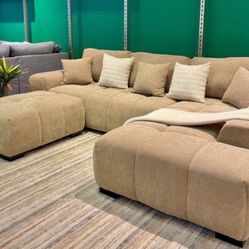 New sectional in box 📦 998