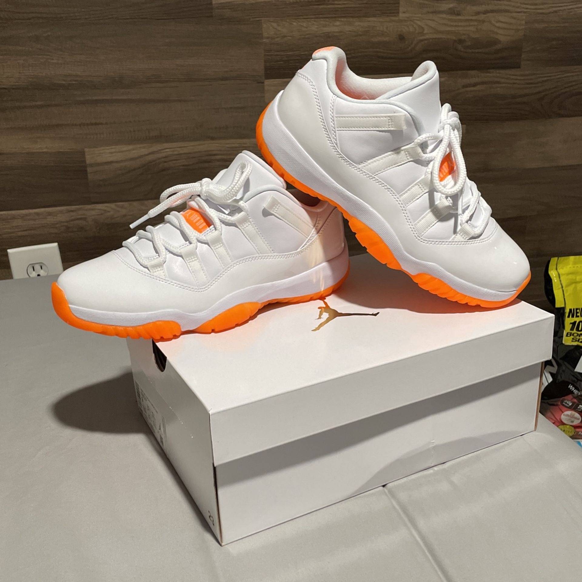 Air Retro 11 Jordan Low 9 Wmns