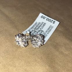 White Gold Diamond Earrings (New)