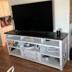 HUGE QATAR Patina TV stand