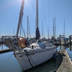 1976 Catalina 30