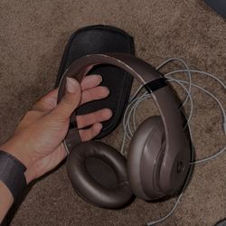 Beats Studio3 Wireless Over-Ear Headphones - Brown + Case & Cables (Used)