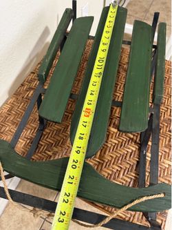 Vintage Christmas Home Decor Holiday Wall Hanging Rustic Green Sleigh Wood Metal