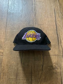 VTG Los Angeles Laker New Era Hat Size 6 3/4 Youth/Kids