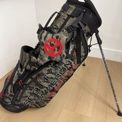 Scotty Cameron Circle T Golf Bag