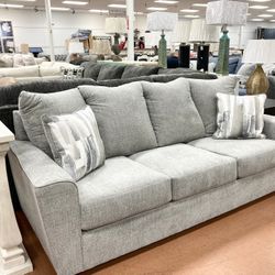 New $499 Couches 🔥🔥 8 Models IN STOCK 