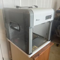 XYZ Printing Da Vinci 1.0 3D Printer With 3 Boxes Of Filament 