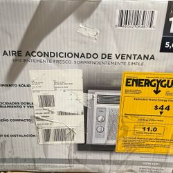 TCL window air conditioner 5000 BTU open box like brand new