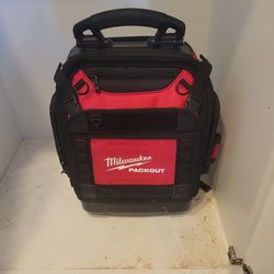 Milwaukee structured tool bag