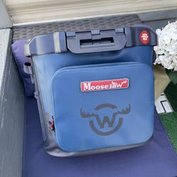 Moosejaw Cooler (fishing Cooler)