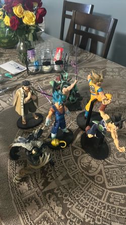 One piece/demon slayer/dragon ball Anime figures