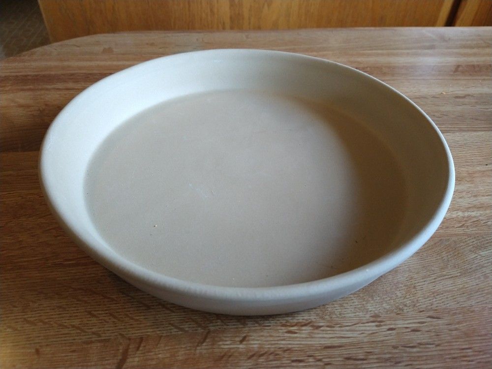 New Pampered Chef Deep Baking Dish 12" Wide
